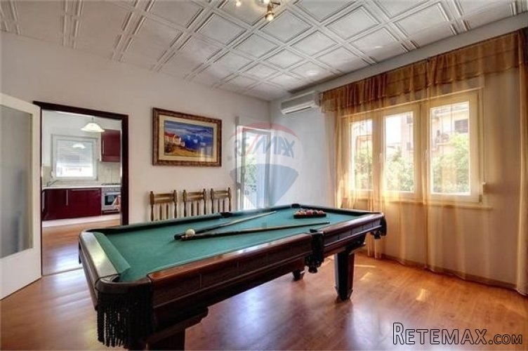 APARTMANSKA KUĆA ZA ODMOR S BAZENOM - 3