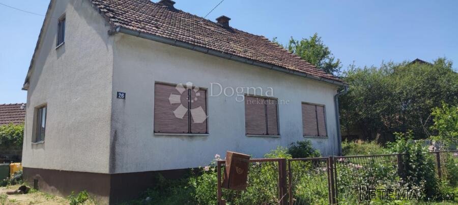 KLOŠTAR IVANIČ - KUĆA ZA POTPUNU RENOVACIJU ILI RUŠENJE - 2