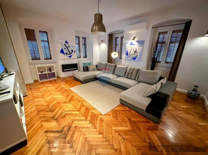 Rijeka, Centar, trosoban stan 110 m2