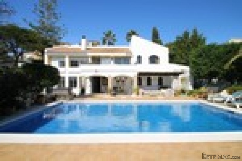 4 Bedrooms - Villa - Malaga - For Sale - 2