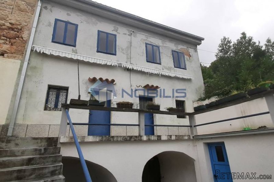 Crikvenica - Mavrići, kuća 160 m2 s dvorištem i vrtom - SN.. - 2