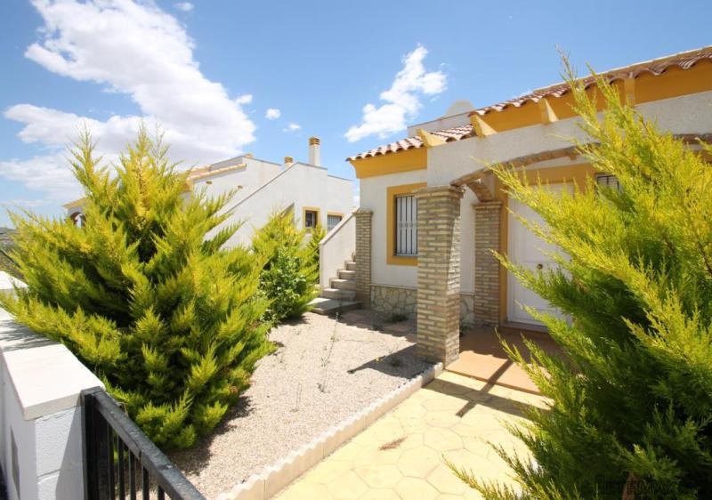 2 Bedrooms - Villa - Murcia - For Sale
