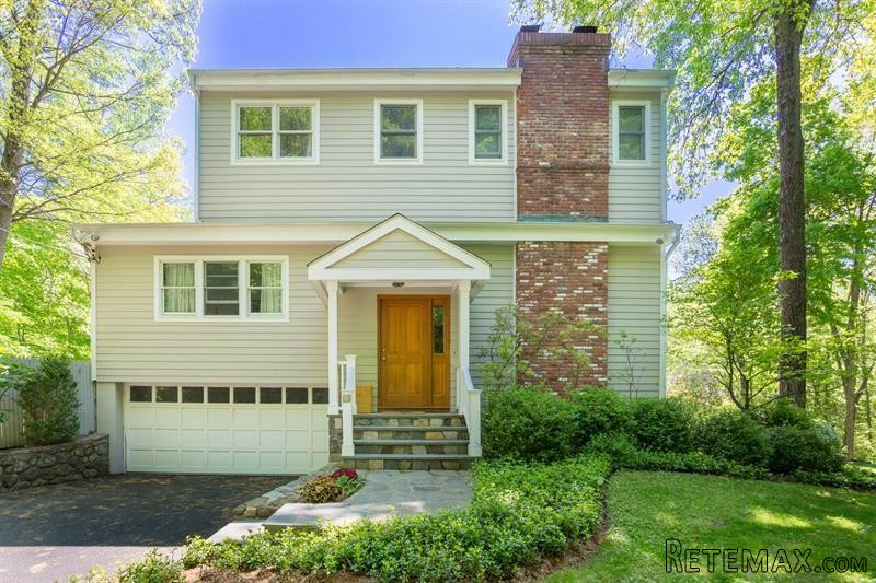 3 bedroom House For Sale: 10 E Inwood.. - 2