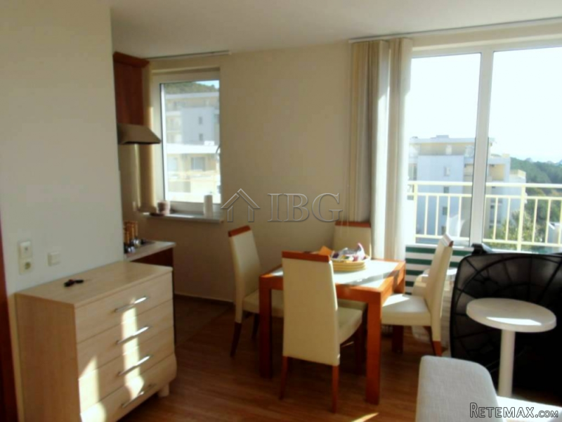1-bedroom apartment with stunning SEA.. - 2