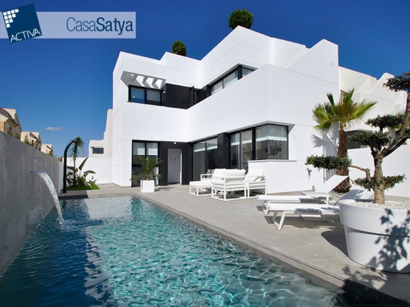 3 Bedrooms - Villa - Alicante - For Sale - 2