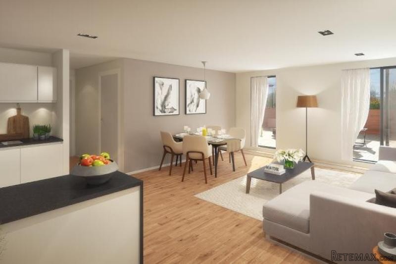 2 Bed Flat For Sale