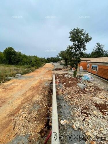 KRNICA - Atraktivno građevinsko zemljište - idealno za vaš n.. - 3