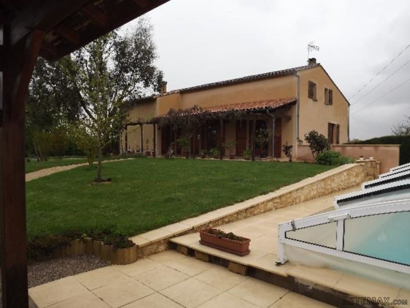 Modern House With Outbuilding, Basement.. - 2