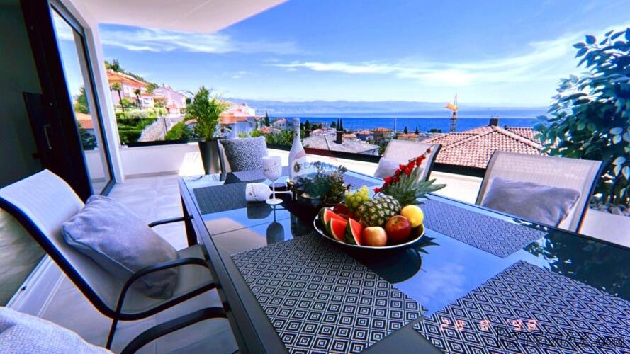 Opatija, Ičići - luksuzan stan za dugoročni najam