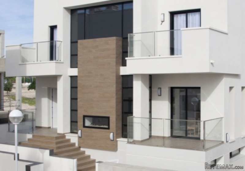A Wonderful Villa Located In Dona Pepa - 2