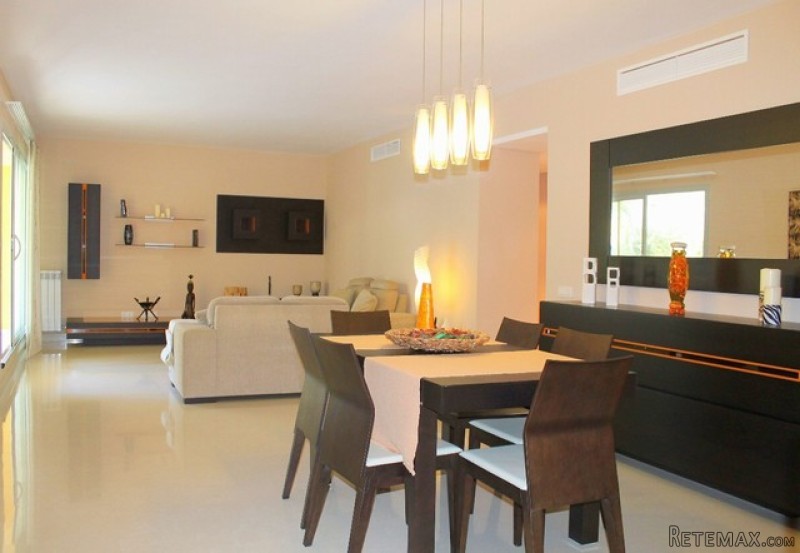 IMPERIAL PROPERTIES SANTA PONSA -.. - 2