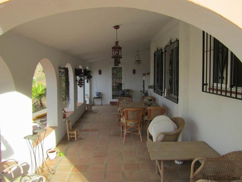 Chalet for Sale in Competa, Competa..