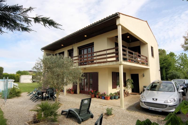 4 Bedrooms - Stone House -..