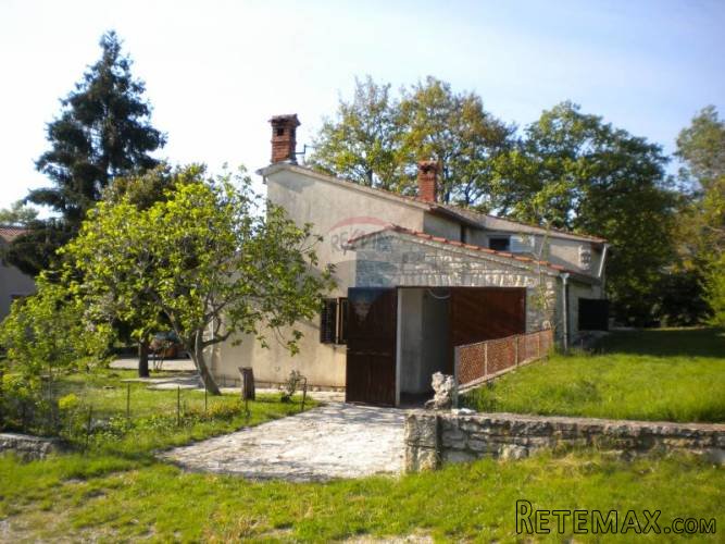 Kuća u žminju sa velikim građ zemljišta - 3