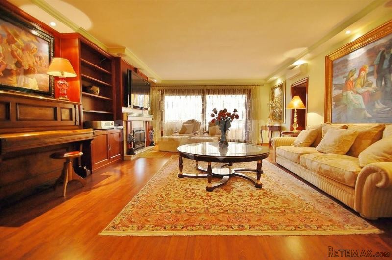 Apartment For Sale In Marbella Centro..