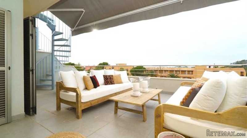 Modern Apartment close to the beach