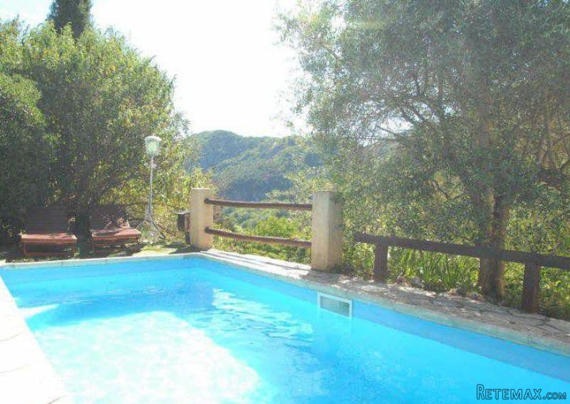Sale House - Bouyon