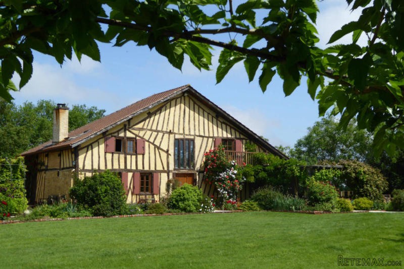 4 Bedroom Farm House For Sale