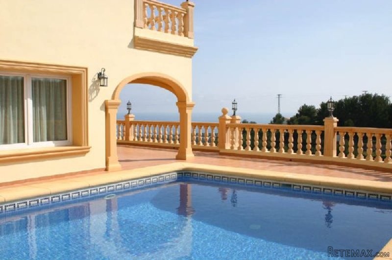 3 Bedrooms - Villa - For Sale