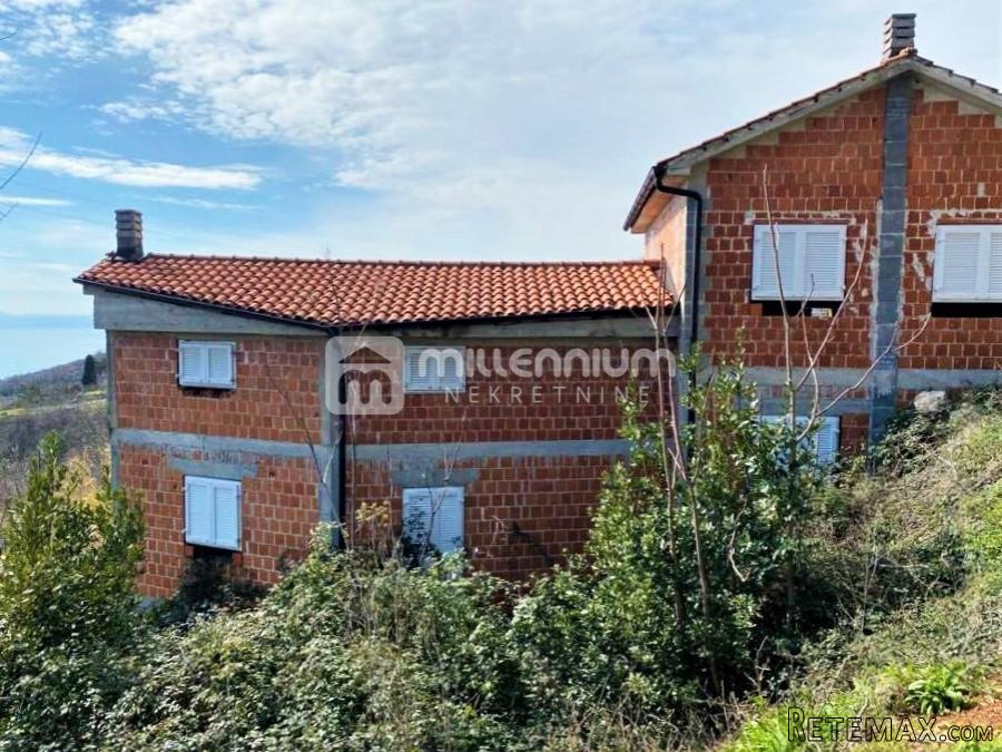 Brseč, novogradnja, kuća s 2 stana i prekrasnim pogledom - 3