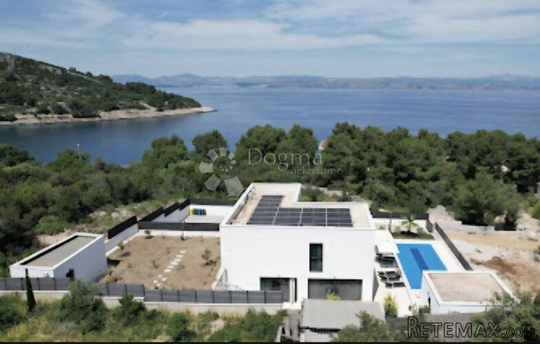 Moderna vila sa bazenom , Rogač, Šolta