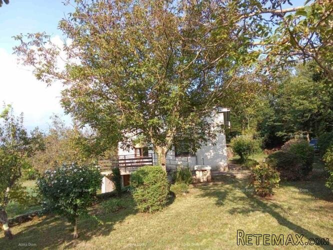 PAZIN - Prodaje se građevinsko zemljište od 2493 m² - 3