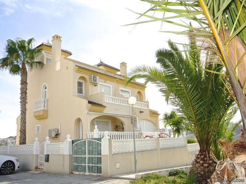 Rojales 4 Beds 3 Baths semi-detached - 2