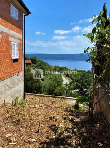 Brseč, novogradnja, kuća s 2 stana i prekrasnim pogledom - 5