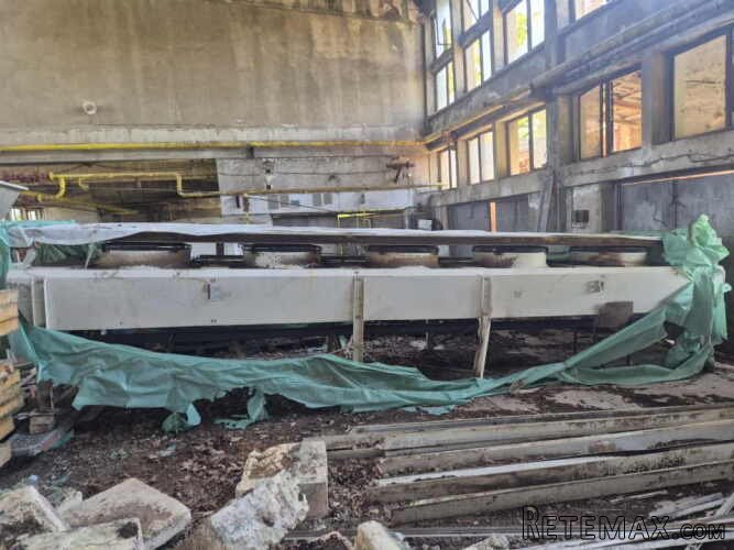 Prodajem plusnu italijansku hladnjacu velicine 23x25 m - 5