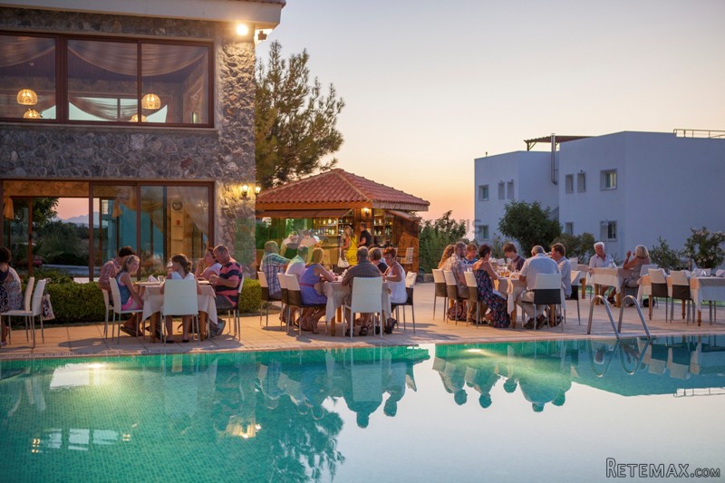 Bahceli Penthouse Golf Apartment