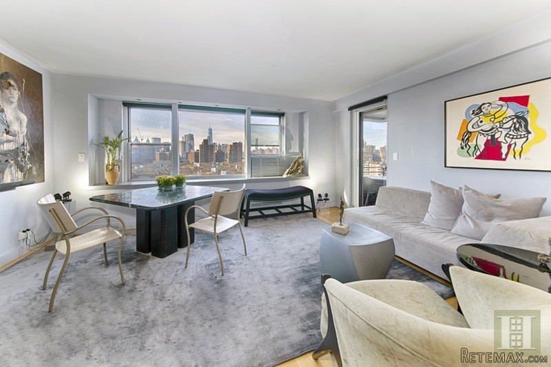 2 bedroom Apartment For Sale: 577 GRAND..