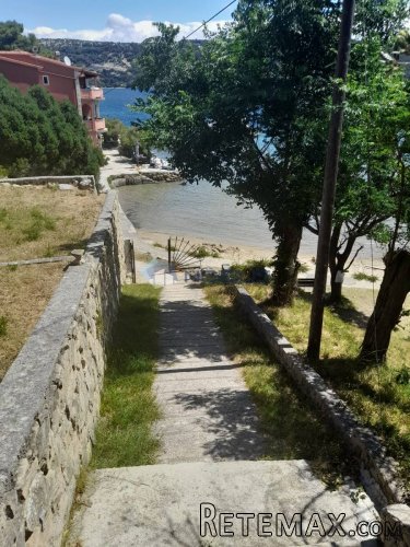 Rab, Supetarska Draga, kuća sa 5 apartmana, prvi red do mora - 8