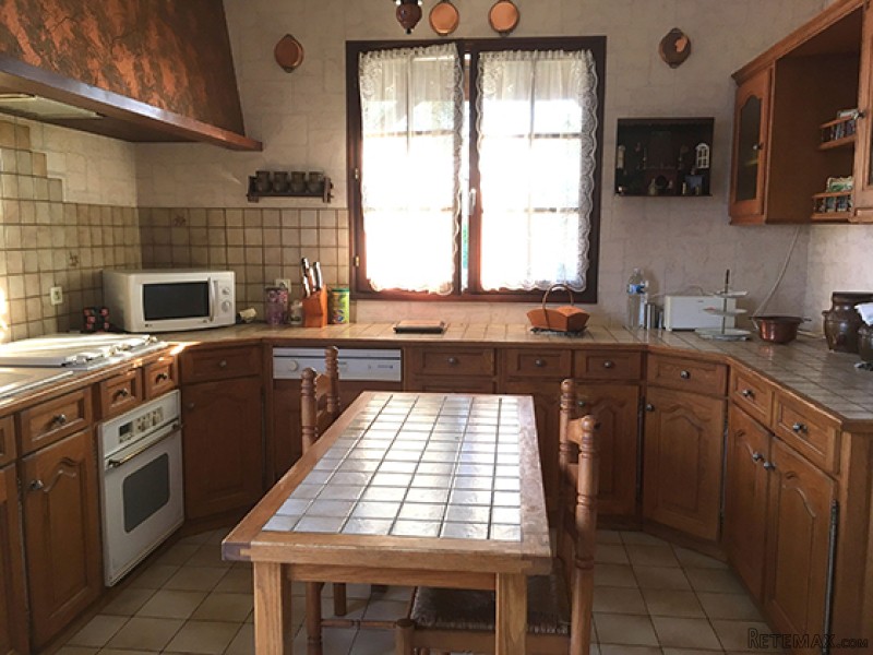 3 Bed Villa With Outbuilding, Garden.. - 2