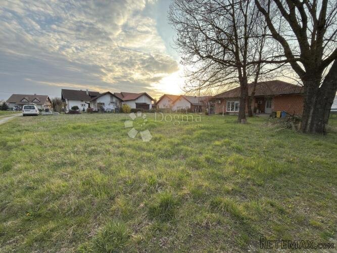 Ivanić-Grad – građevinsko 654 m² | Lidl i centar pješice - 2