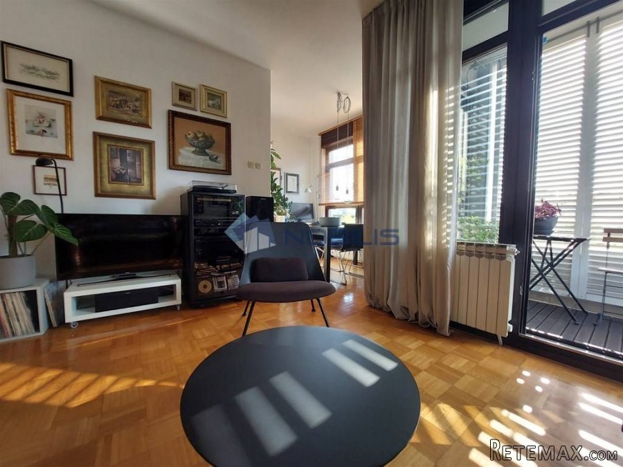 Zagreb, Trnje, 2- sobni stan 54 m2, 2. kat uz Nacionalnu.. - 2