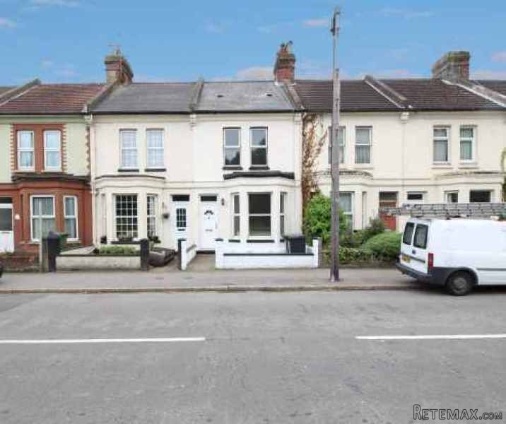2 bedroom, Terraced House house for sale