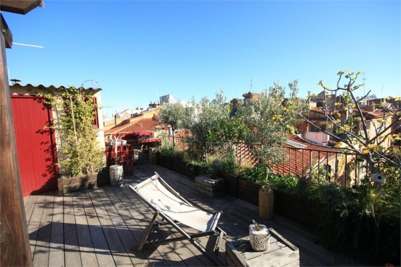 Full Of Character 2 Bed Apartment With.. - 2