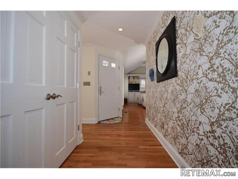 3 bedroom House For Sale: 74 ROTON.. - 2