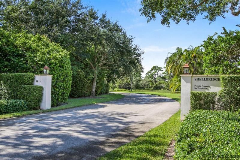 Land For Sale: Hobe Sound, Florida