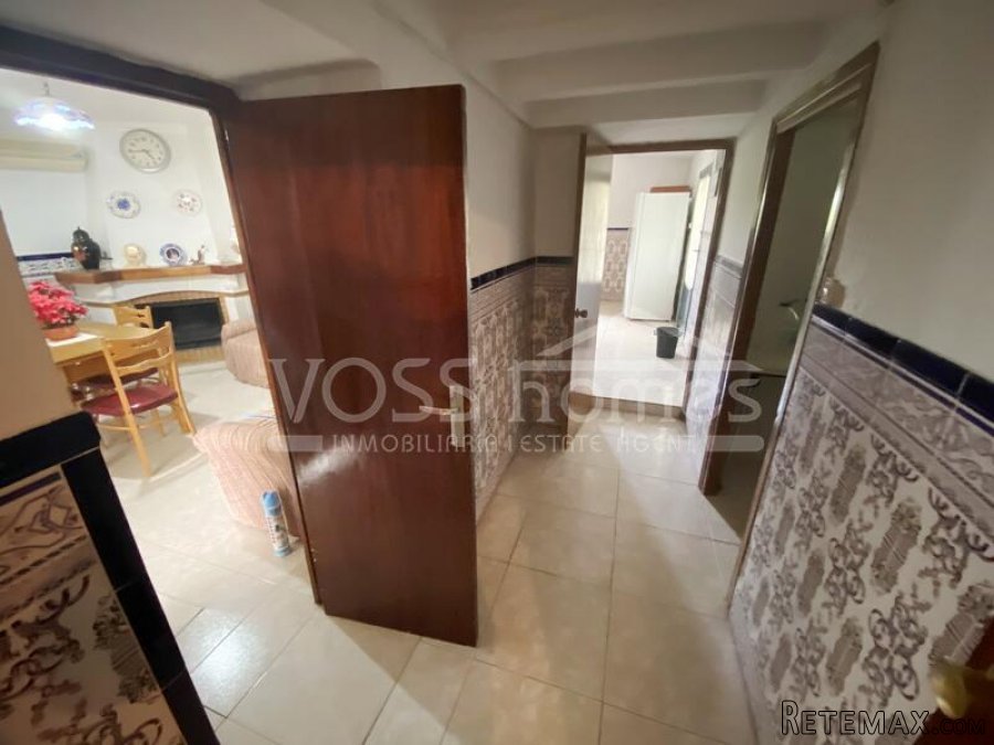 NEW LISTING TO VOSS HOMES - A lovely, traditional Spanish 5.. - 6