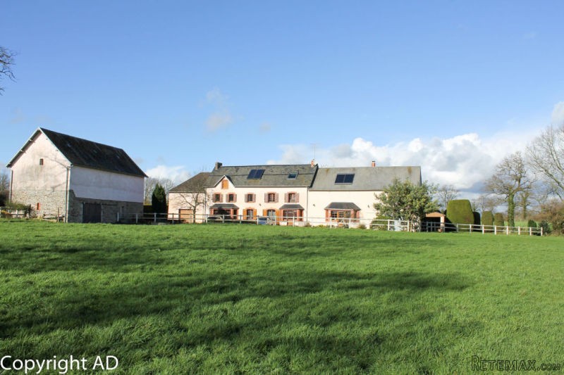 Renovated Farmhouse Set On 11.5..