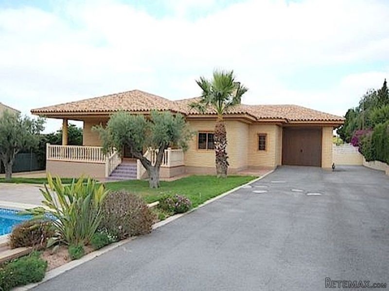 UM2460 - San Vincente del Raspeig -..