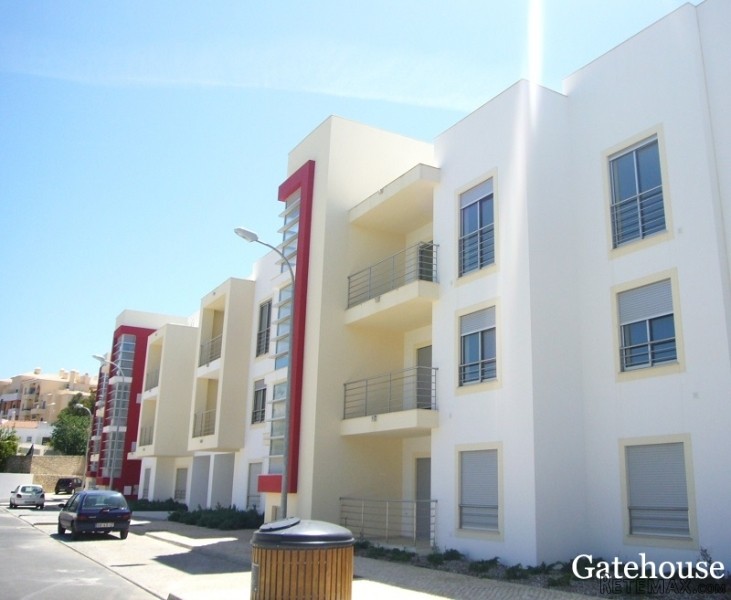2 Beds Apartment For Sale In Olhos de.. - 2