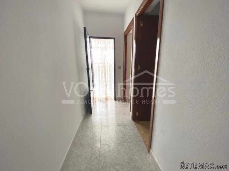 NEW LISTING TO VOSS HOMES - A spacious 3 bed, 2 bath Town.. - 12