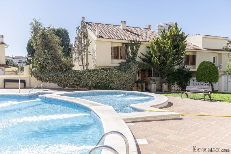 4 Bedrooms - Chalet - Alicante - For..