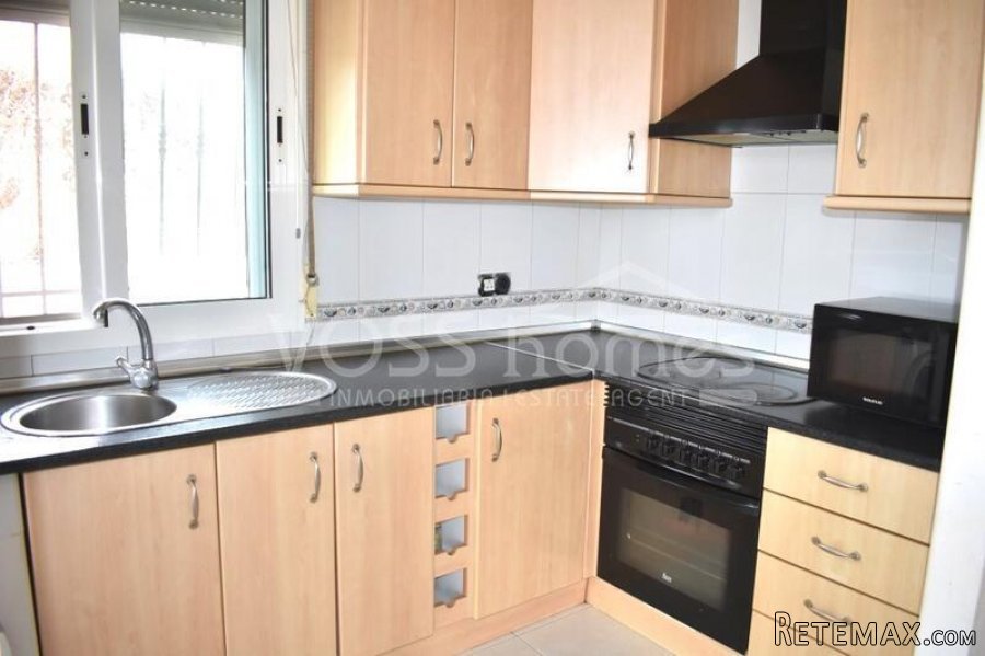 A beautifully presented, very spacious, 2 bedroom, 1.. - 13