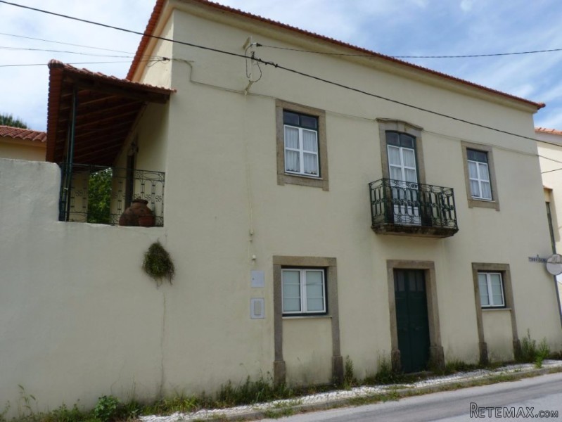 4 bedroom Manor house with 1 bedroom.. - 2