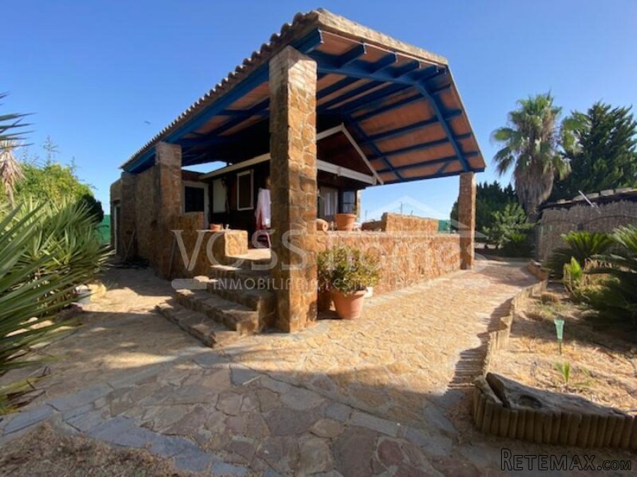 NEW TO VOSS HOMES - Cute country wood house with a huge.. - 14