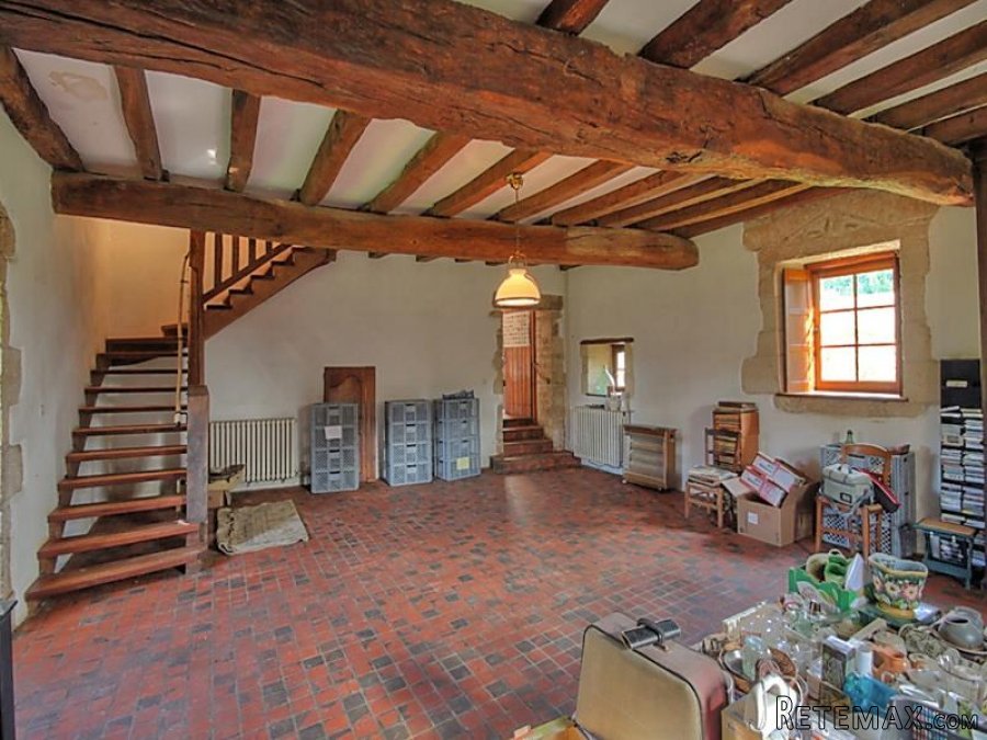 Lusseray (79) - Detached ancient priory (C14th) with 2 bedrooms.. - 5