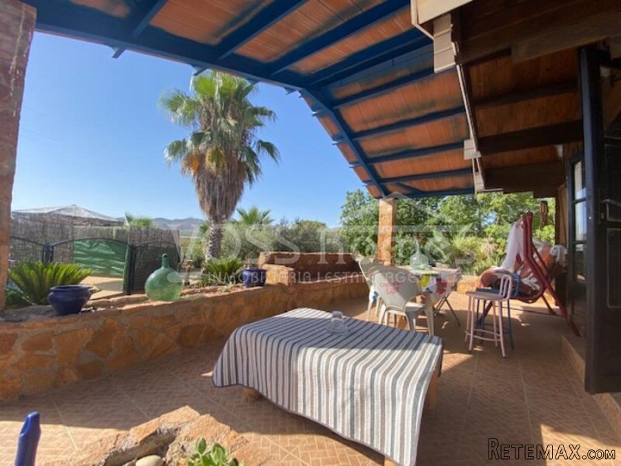 NEW TO VOSS HOMES - Cute country wood house with a huge.. - 15